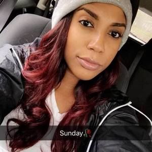 Meet your Posher, Whitney